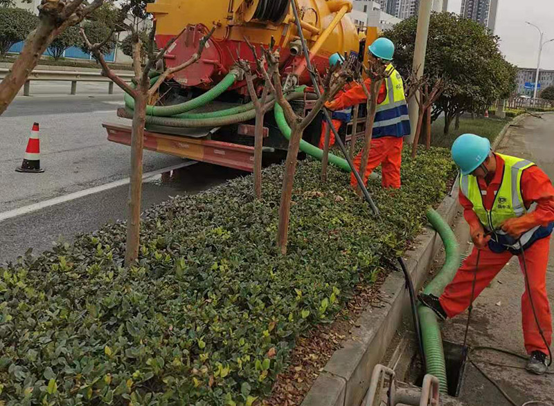 迭部市政管道清淤